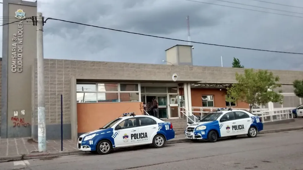 Seis presos se fugaron de una comisaría en la región 