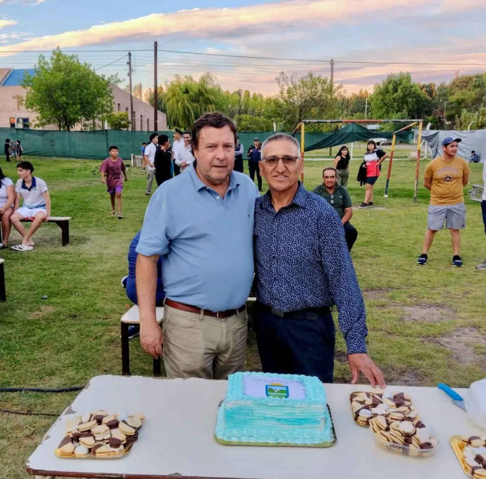 Weretilneck celebró el 53° Aniversario de Valle Azul junto a sus vecinos