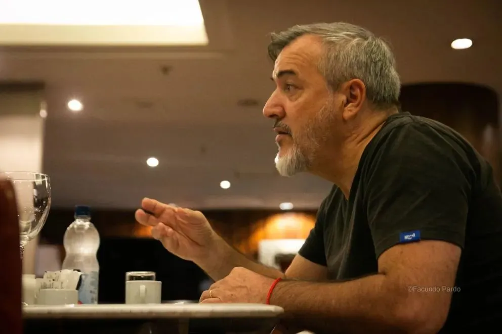 “Cada día somos menos libres en nombre de la libertad” Aguiar respondió a Adorni sobre el lenguaje Inclusivo
