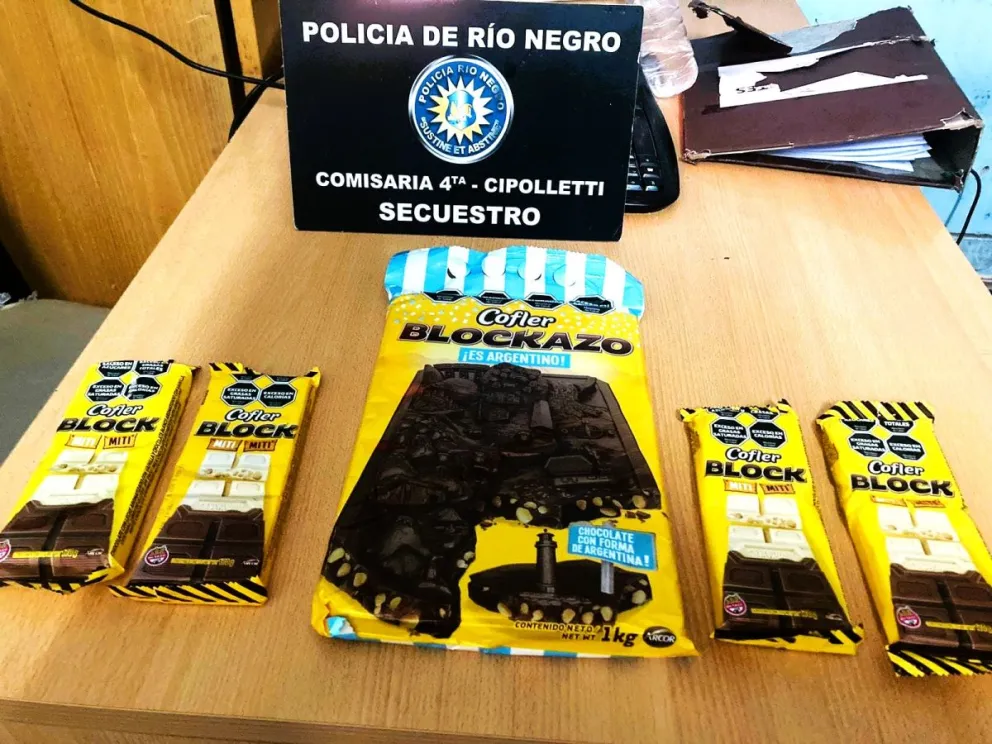 Llegó San Valentín y estaba sin plata: Quiso robar 5 Blockazos y terminó detenido