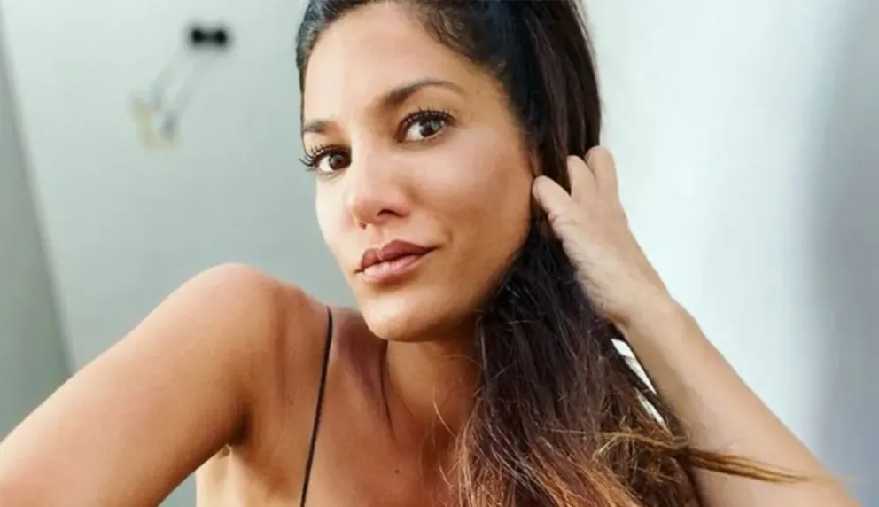 Silvina Escudero incendia las redes con su bikini de San Valentín