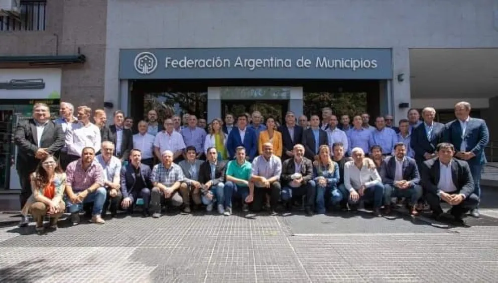 Intendentes del Alto Valle presentes en el plenario de la Federación Argentina de Municipios