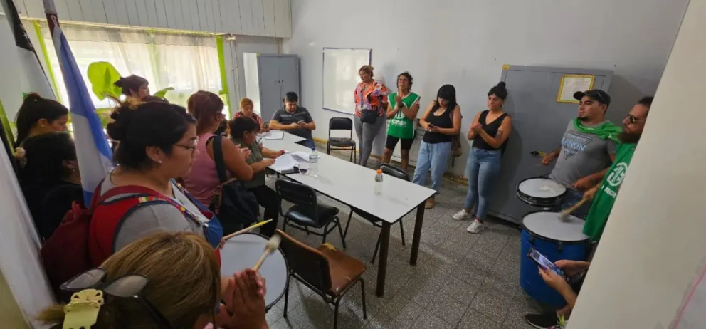 ATE reclama en Allen por despidos "injustificados" en Educación