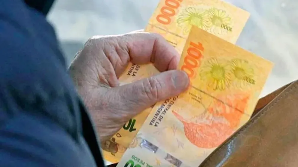 Se confirmó un bono para los jubilados de la mínima: de cuánto será
