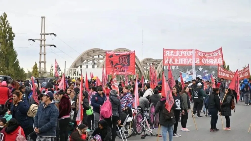 El plan de lucha nacional con 500 cortes de rutas también complicará el tránsito en el Alto Valle