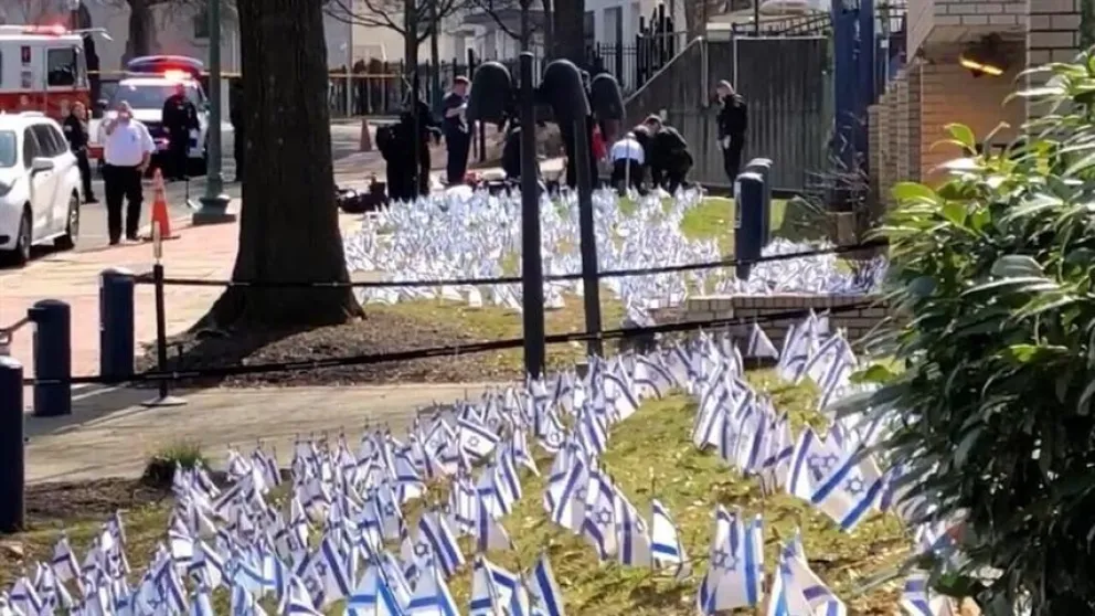 VIDEO: un hombre se prendió fuego frente a la Embajada de Israel en Washington