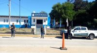 Detuvieron a cuatro policías acusados de proteger a vendedores de drogas en Villa Gesell