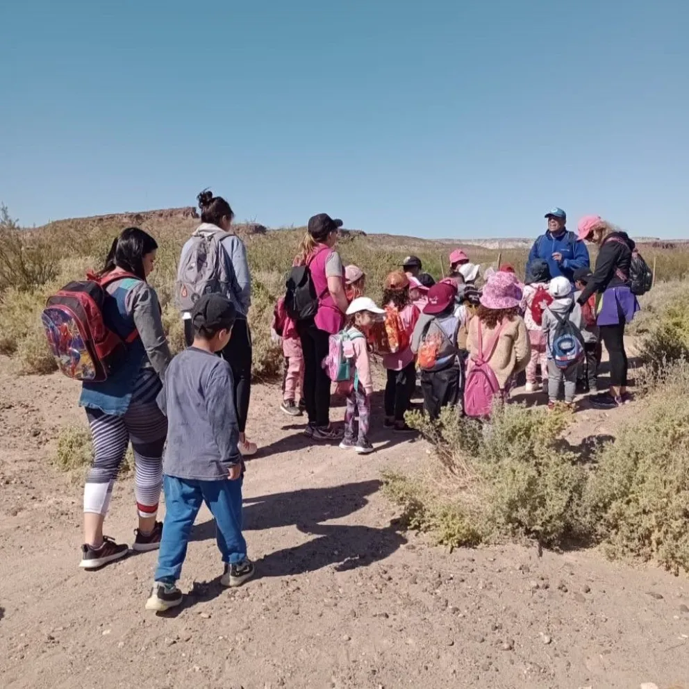 Comienzan en Roca las excursiones del Programa Educativo 2024 