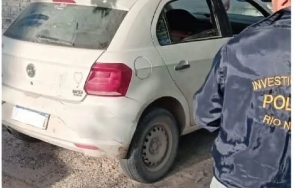 La policía del Alto Valle recuperó en la zona un auto que había sido robado en Neuquén
