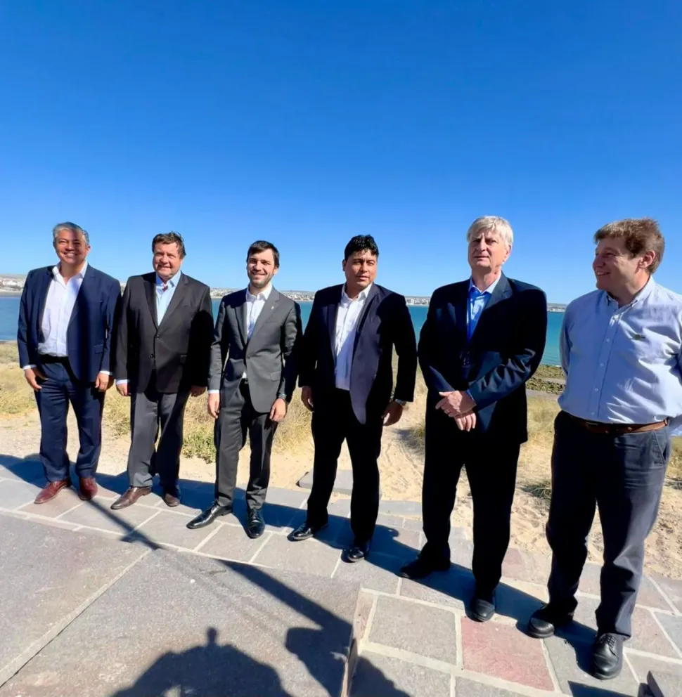 Los mandatarios patagónicos lideran un rechazo unánime contra el mega DNU