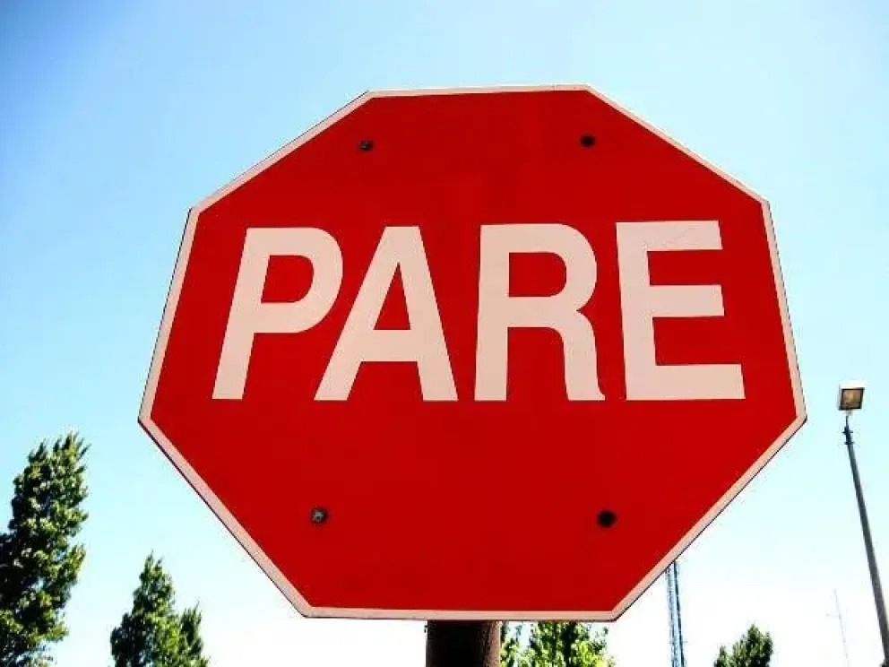 Conductora roquense condenada a pagar tres millones de pesos por no respetar la prioridad de paso 