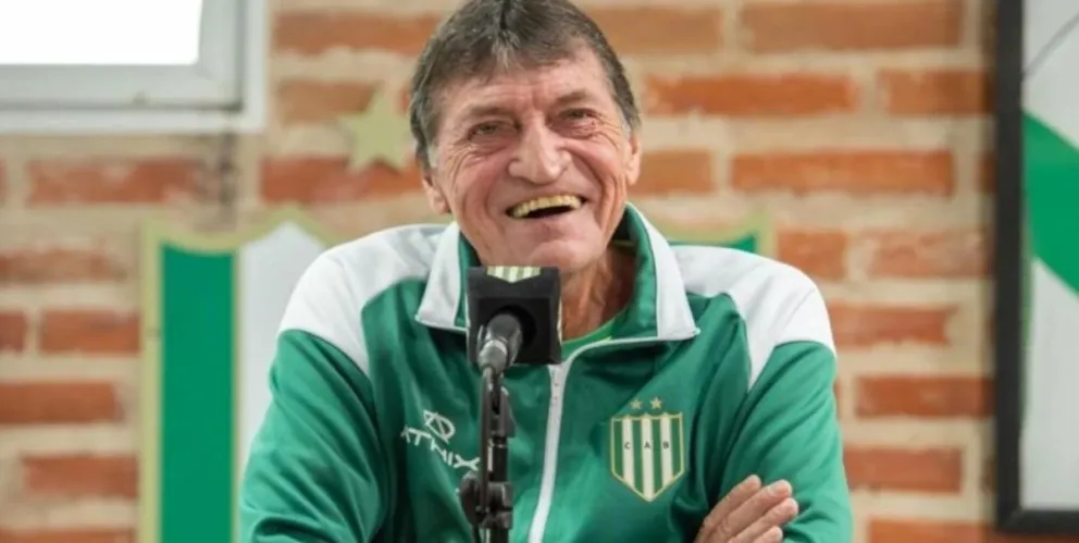Falcioni fue internado de urgencia tras descompensarse en un entrenamiento