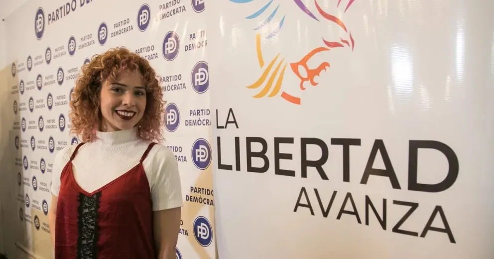 Hace un año vendía cosméticos y hoy suma poder en le Congreso de la Nación