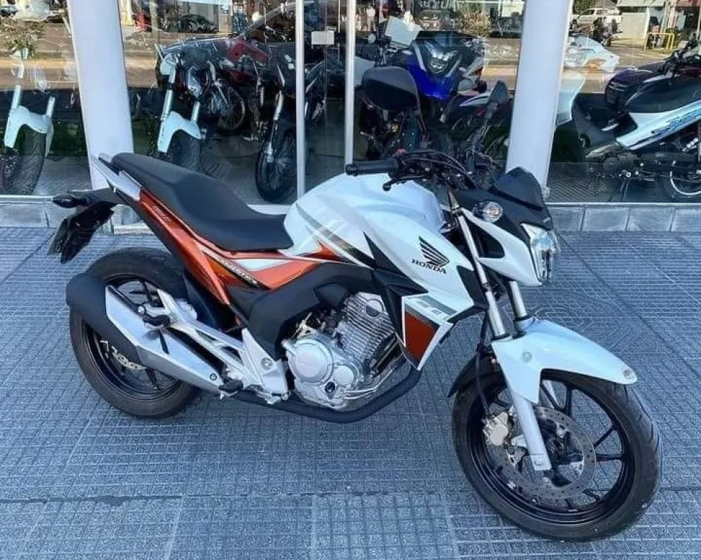 Le robaron la moto a Pocho, un reconocido motoquero de Roca