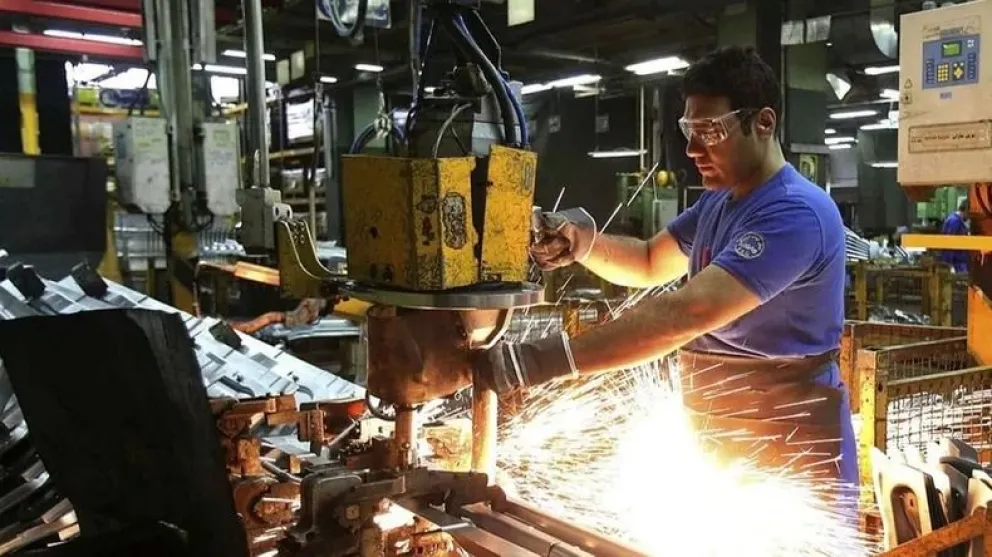 Las Pymes temen por una peor crisis por la apertura de importaciones de alimentos