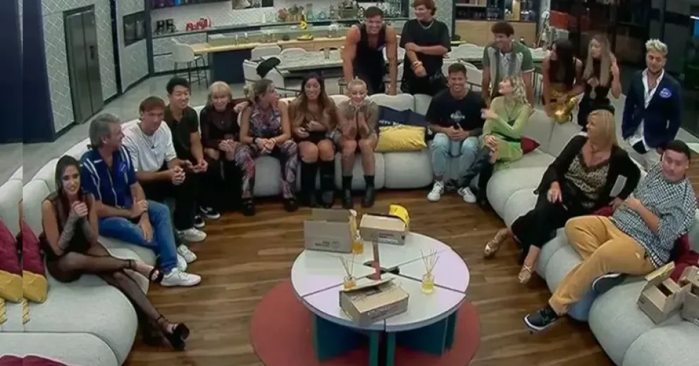 Escándalo en Gran Hermano: Pareja secreta sorprende con momentos de pasión