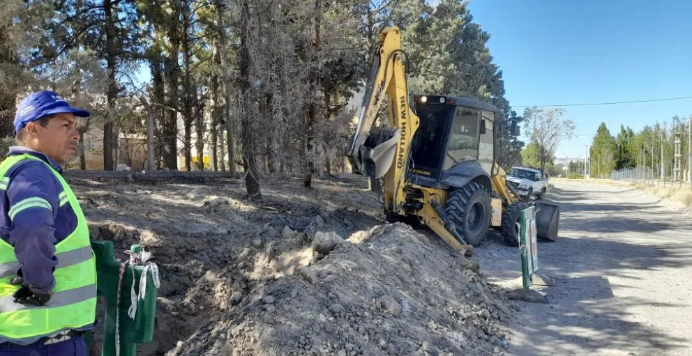 Finalizó la obra que garantizará el servicio de agua en Barrio Los Hornos de Roca 