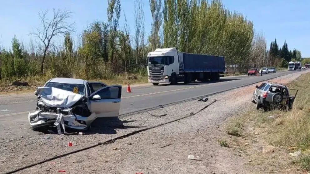 Un choque en Ruta 22 dejó a dos mujeres de Roca hospitalizadas