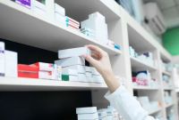 PAMI y laboratorios: acuerdo por medicamentos gratuitos para jubilados