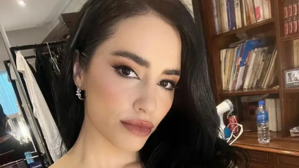 Lali Espósito rompe límites con jugada foto al desnudo