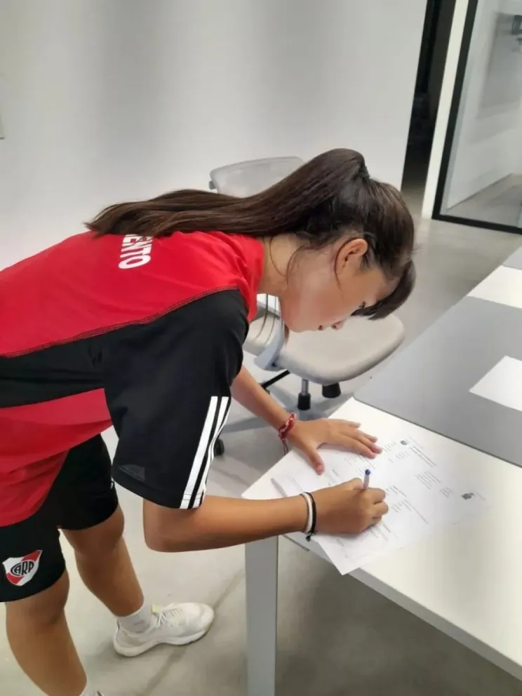 Mercedes es cipoleña e integrante de la división Sub14 femenina de River Plate