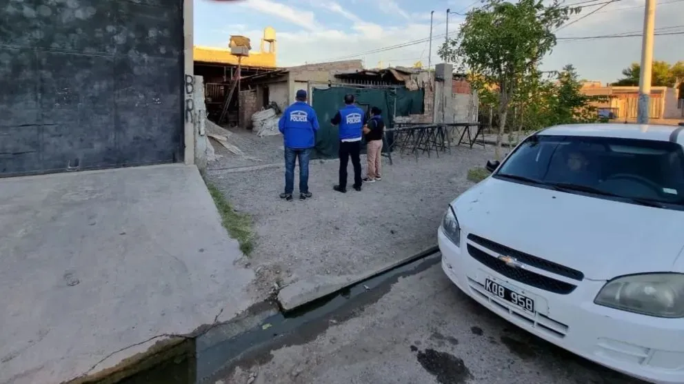Formularon cargos e impusieron arresto excepcional al adolescente acusado por el crimen de Juan Caliani