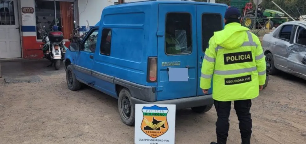 Un rodado buscado por la Policía de Neuquén fue interceptado en el Alto Valle