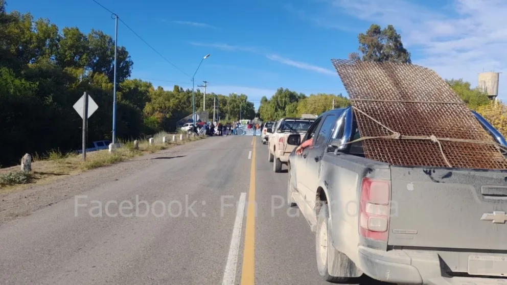 Trabajadores de salud pública cortaron el puente de Paso Córdoba 