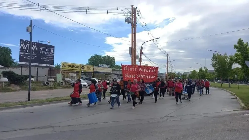 Organizaciones sociales de Cipolletti se movilizan hoy y llevan sus reclamos a la ruta