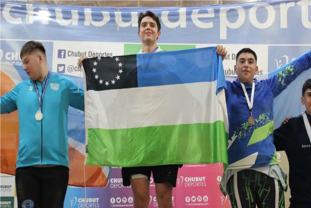 Dos pesistas rionegrinos estarán en el Mundial sub 17 de Perú