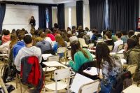 Weretilneck: "La educación pública es un derecho, no un privilegio"