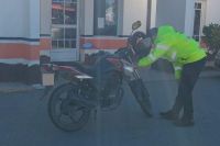 Una motocicleta con pedido de incautación fue recuperada en Ruta Chica