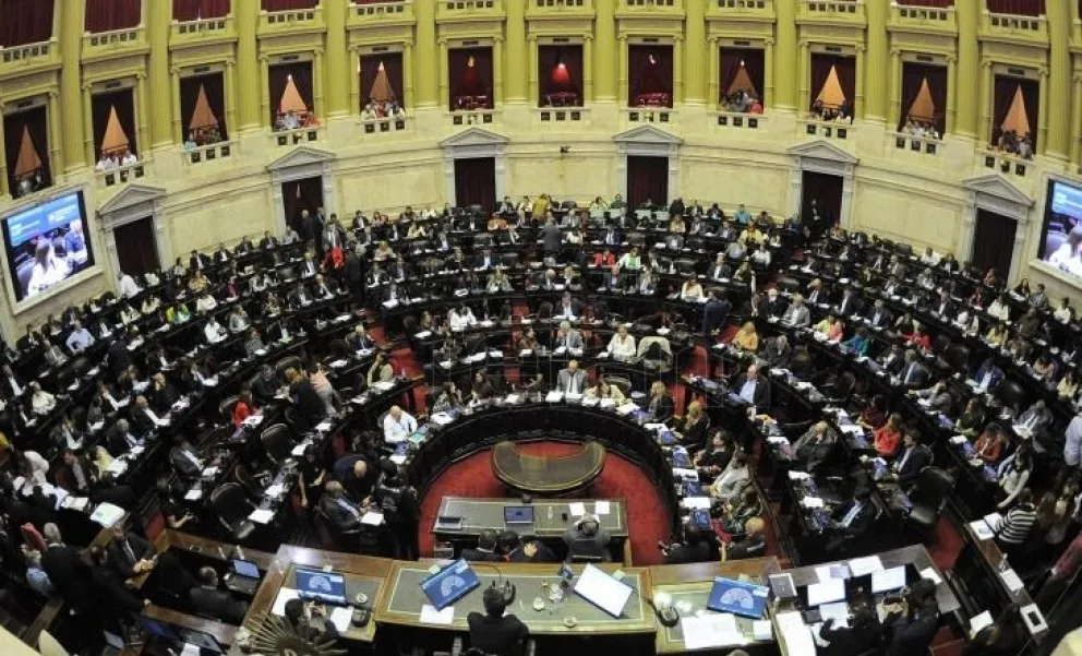 Avanza el proyecto de Ley Bases tras negociaciones con la oposición