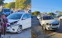 El choque de todos los días en la esquina de siempre: Dos autos impactaron sobre 9 de julio y Don Bosco 