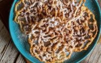 Prepara Funnel Cakes en tu casa: La receta fácil y divertida que todos amarán