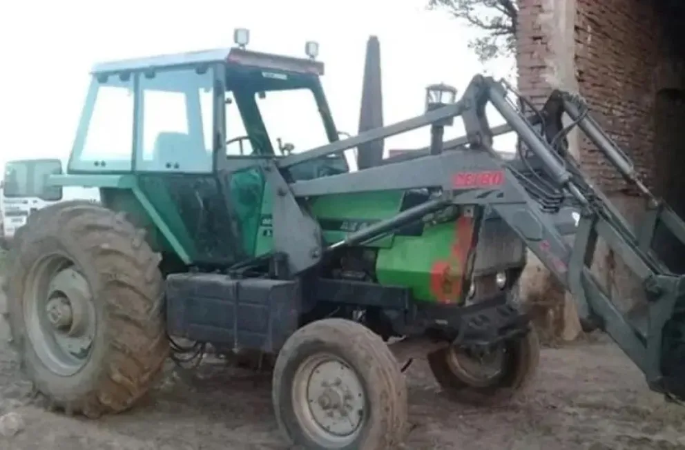 Una joven murió aplastada al caerse del tractor que manejaba su papá 