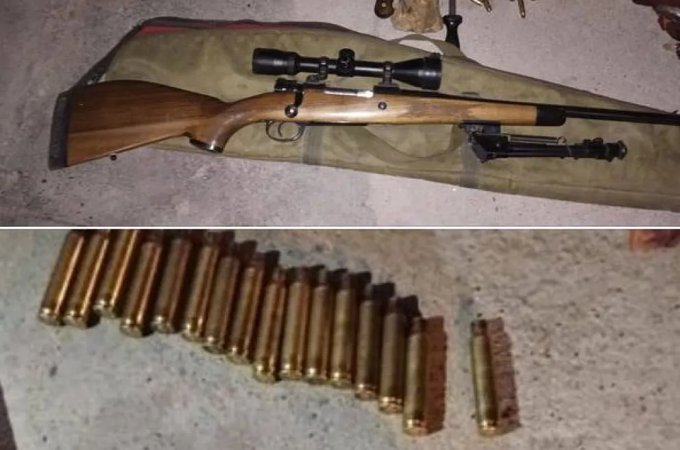 Lo agarraron después de la caza: Circulaba con carne de potro, un fusil y municiones  
