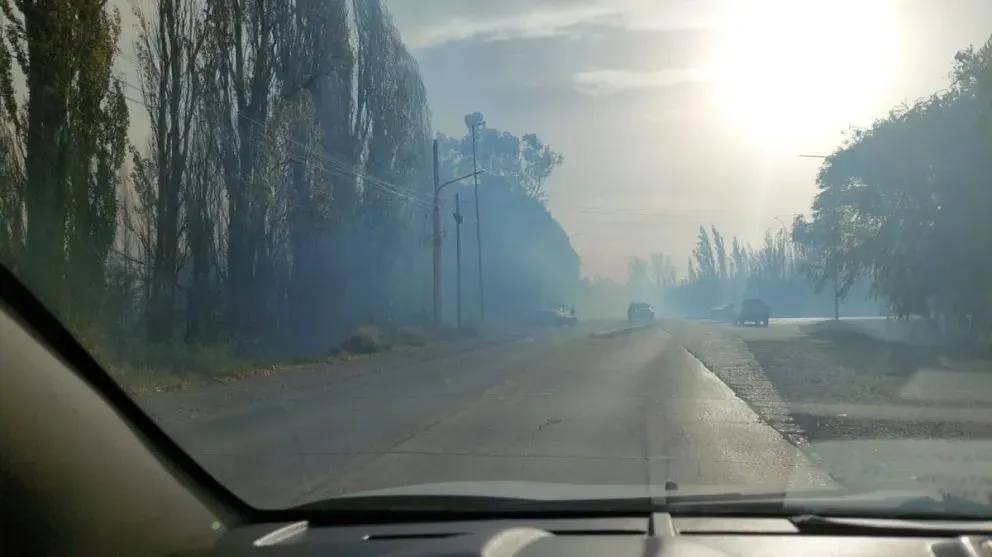 Incendio genera grandes complicaciones para transitar por Ruta 151