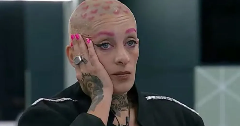 El impactante lamento de Furia al ver sus fotos de pequeña 