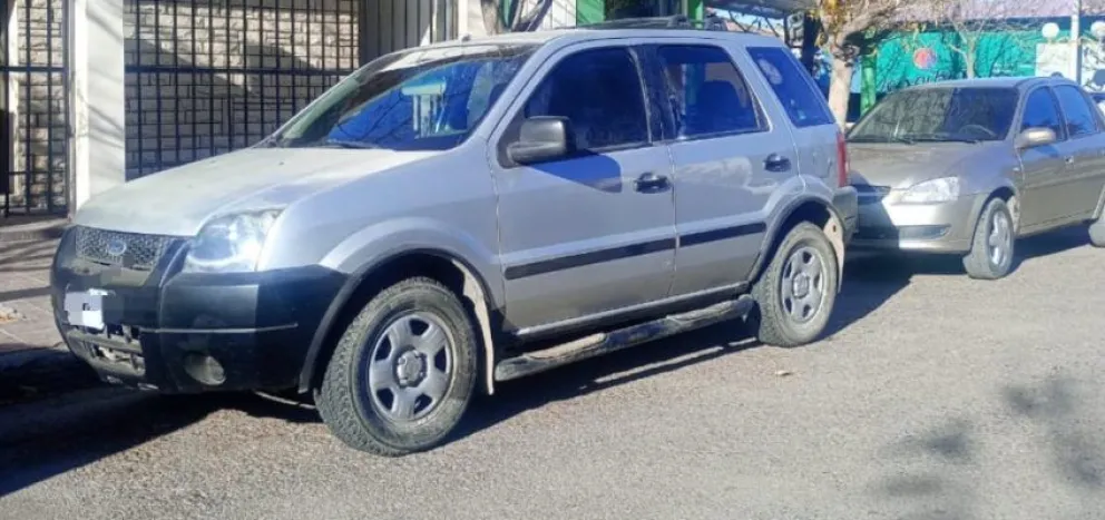 Un adolescente robó y chocó una camioneta en el Alto Valle