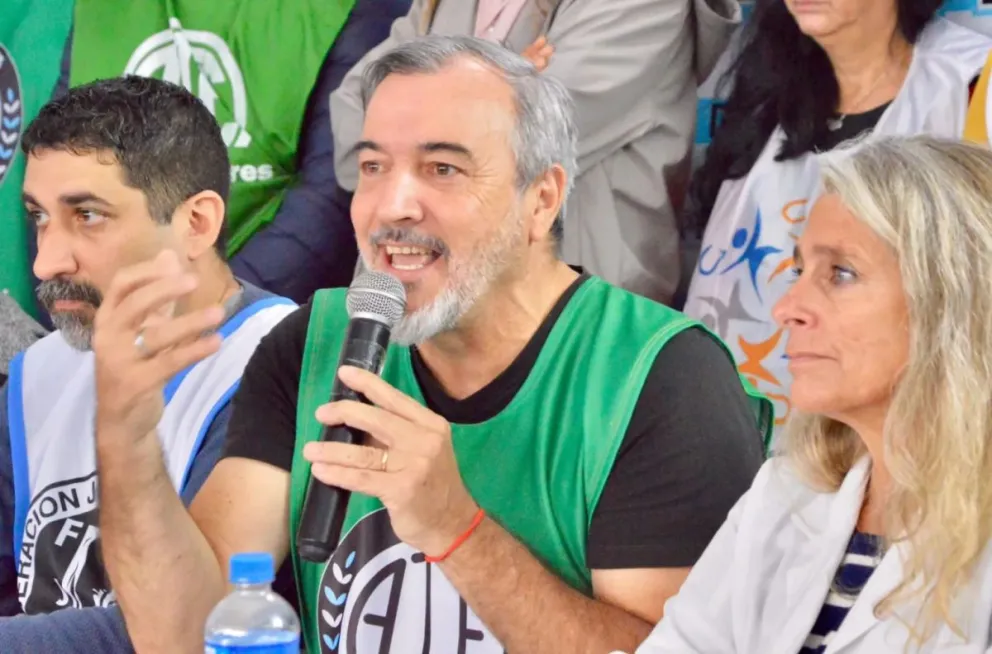 “El nuevo salario mínimo de $234.315 sienta un ajuste sin precedentes en la Argentina”