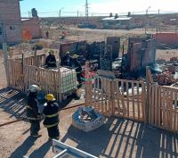 Una vivienda ardió en llamas en el Barrio Carlos Soria