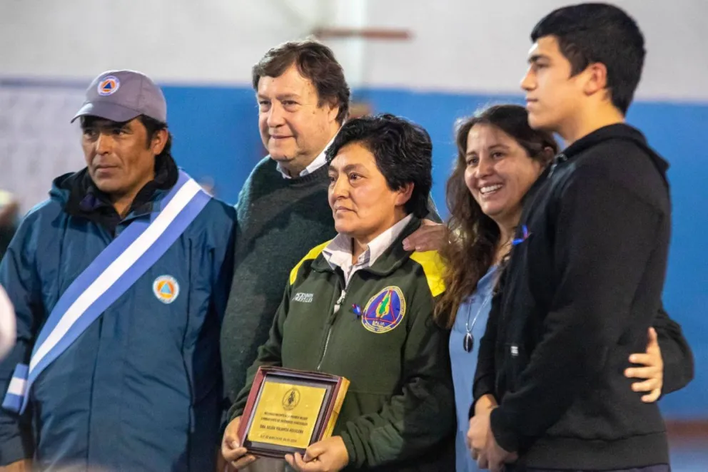 Weretilneck agradeció a los combatientes de incendios forestales