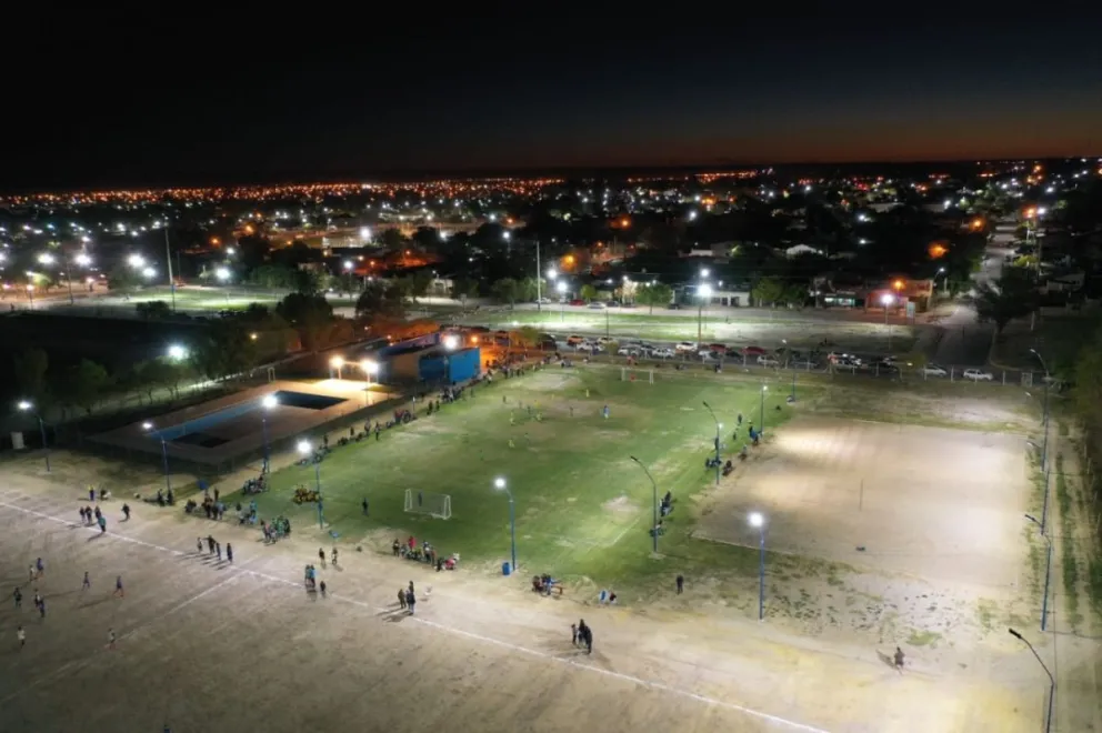 Brindarán talleres de fútbol gratuito para hombres y mujeres