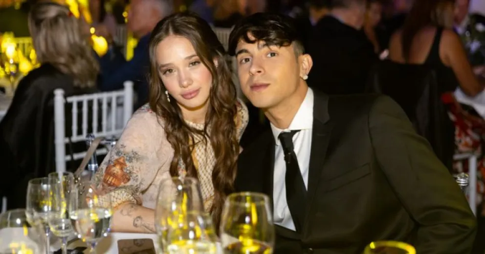 Ángela Torres desmiente rumores de relación abierta con Rusherking