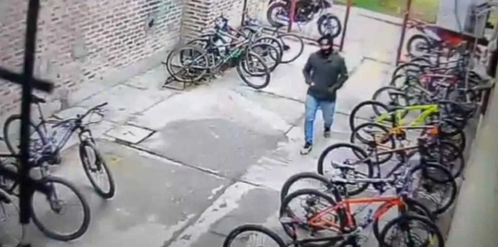 "La escuela está siendo blanco de los delincuentes”: Familias del CET N°1 de Roca denunciaron robos