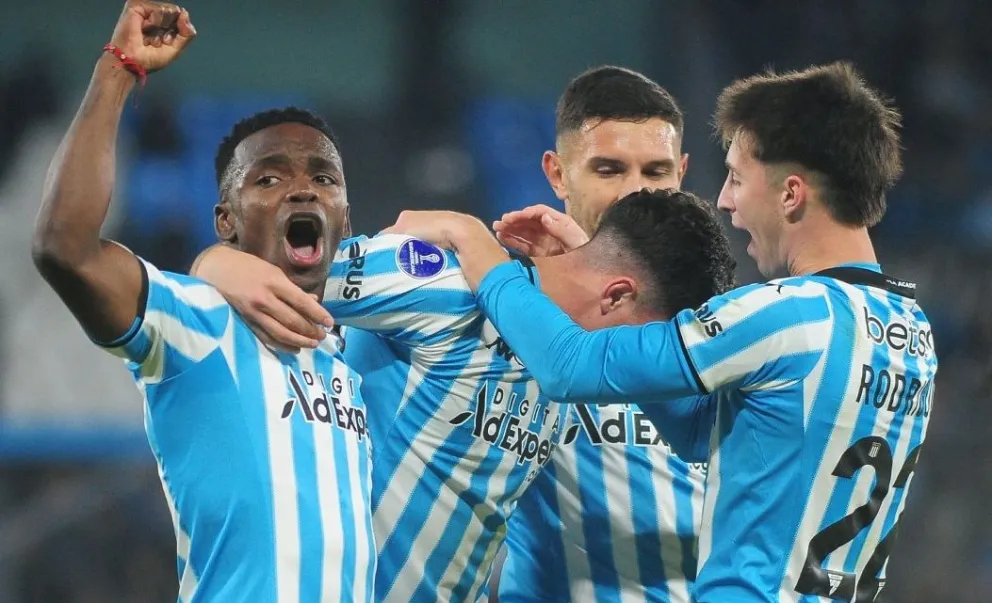 Goleada de Racing a Coquimbo Unido para soñar con octavos de final