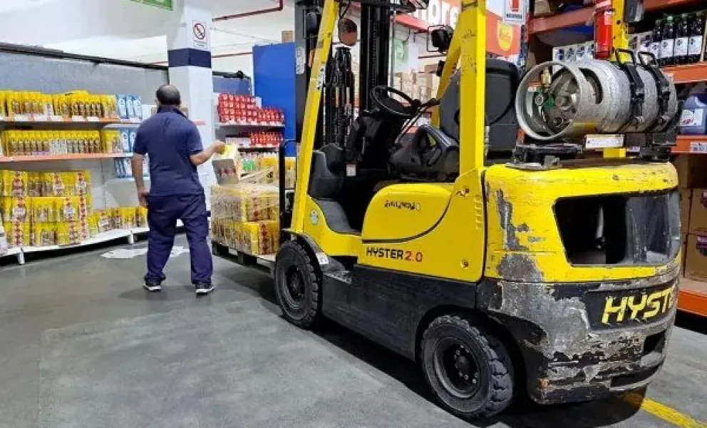 Suba de precios mayoristas vuelve a desacelerarse en abril, por debajo de la inflación