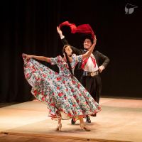 "El sol del 25": se viene una imperdible producción de folclore y ballet español en Roca