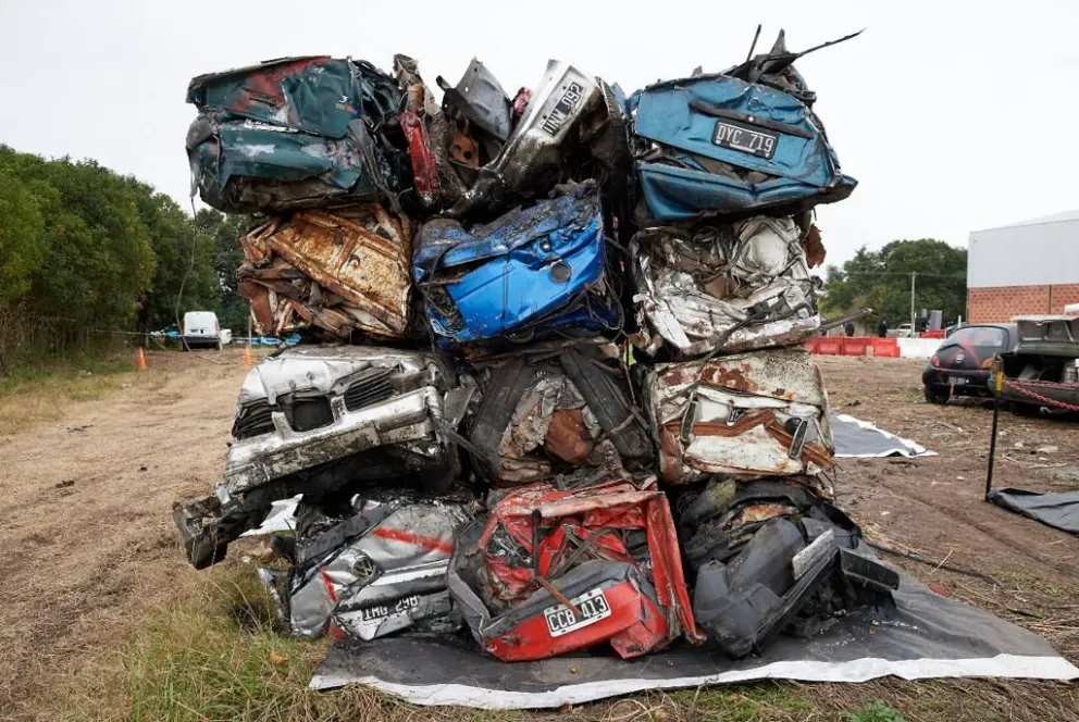 Si te sacaron la moto o el auto fíjate que no esté en la lista de compactación 